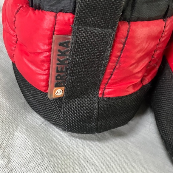 Brekka large men’s 9-10 women’s 11-12 Quilted Slippers - Picture 2 of 16